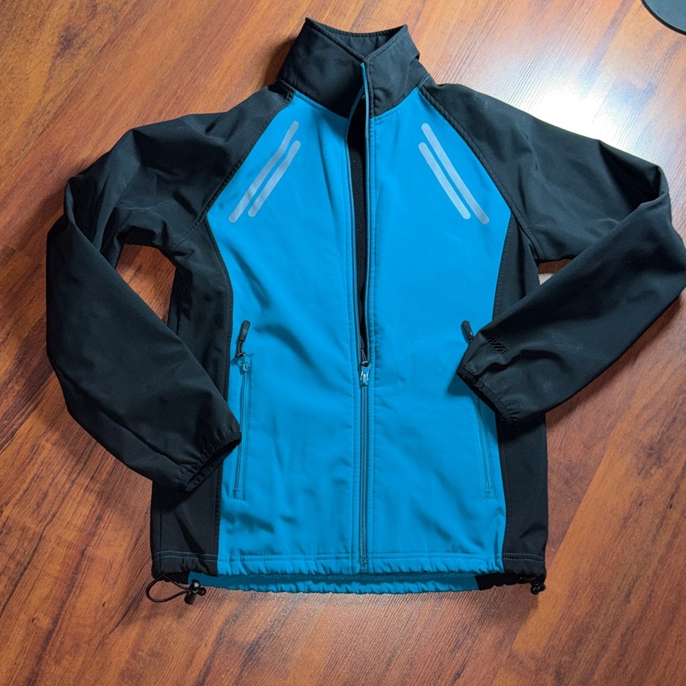 Women’s Avia Black and Blue lightweight zip up Jacket small pockets spring fall